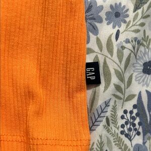 GAP Vibrant Orange Knit Top